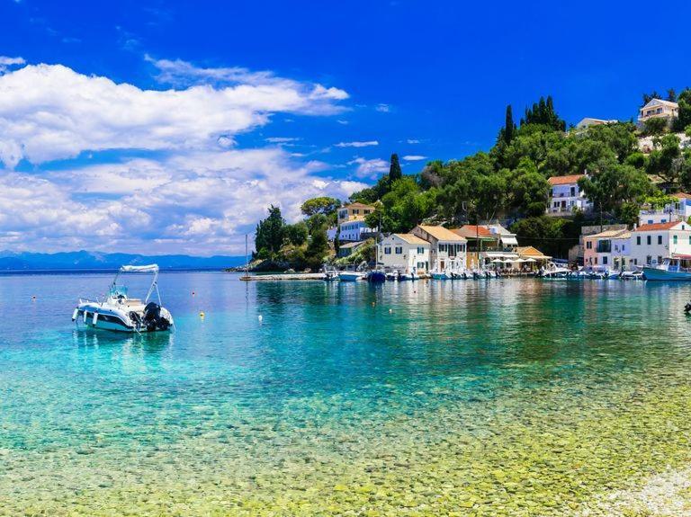 Natsios Studios Гайос Экстерьер фото